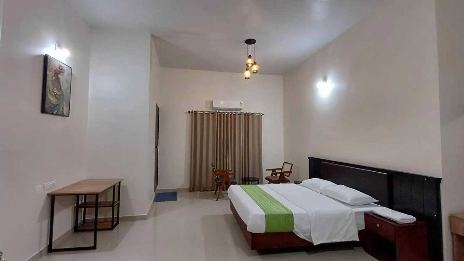 Saf Residency Mukkam酒店 4*, Mukkam 印度